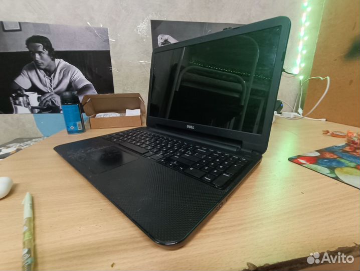 Ноутбук Dell Inspiron 3521