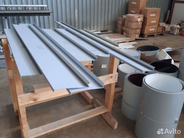 Металлические отливы, уголки, козырьки