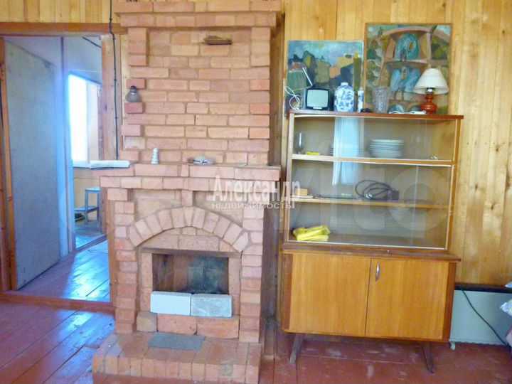 Дом 48 м² на участке 8 сот.