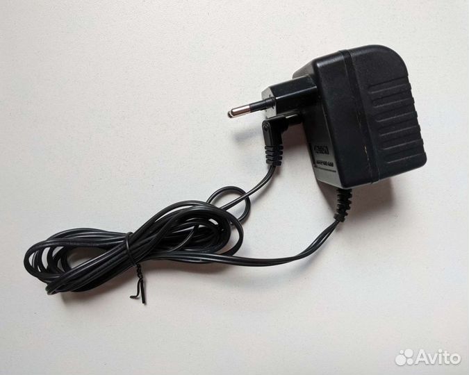 Блок питания thompson telecom на 6v