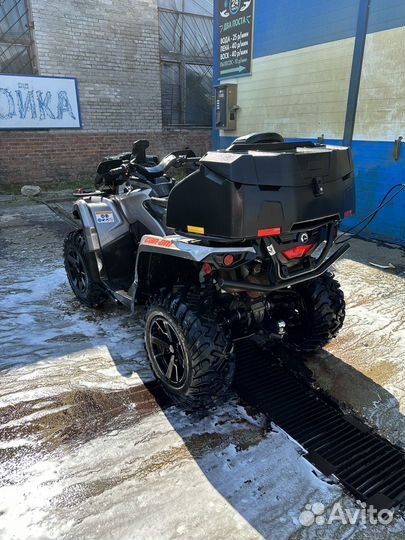 BRP Can-Am Outlander 570