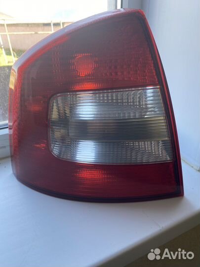 Фара задняя левая на шкоду октавия а 5