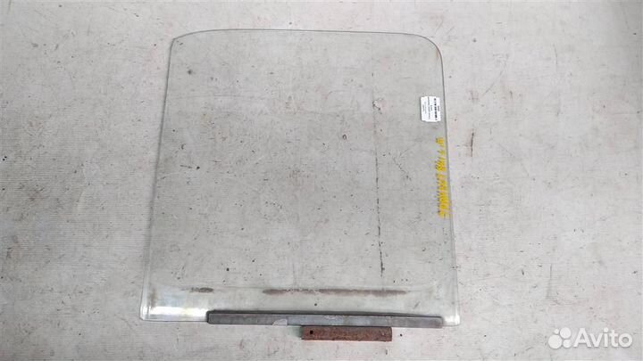 Стекло двери передней левой Ford Transit 71-78г