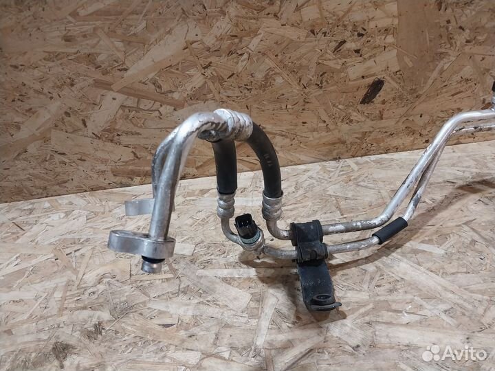 Трубка кондиционера Hyundai Tucson 1 JM