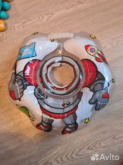 Круг на шею для купания