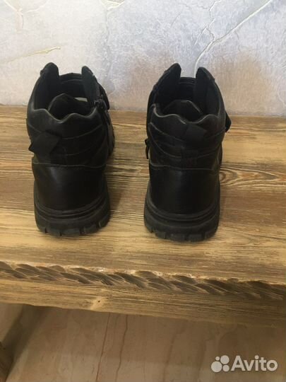 Ботинки демизезонные для мальчика размер 35