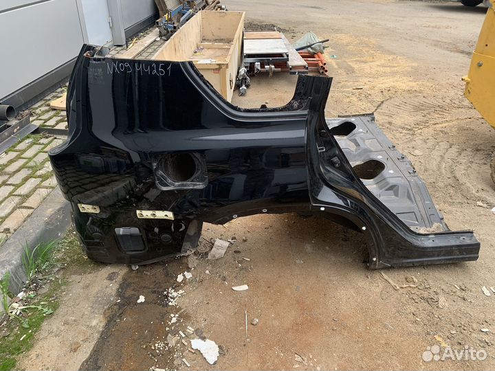 Крыло правое Четверть кузова заднее правое крыло