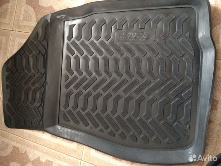 Aileron ковры лада Ларгус без 3 ряда и багажника