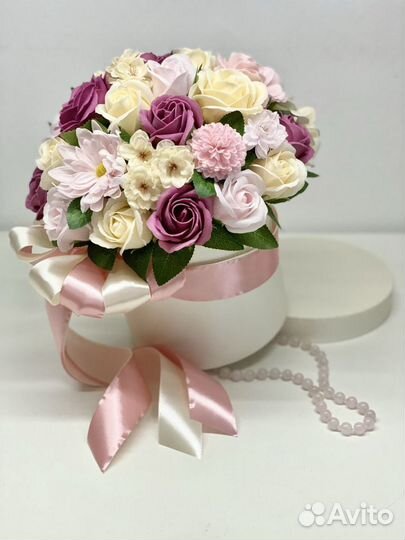 Соберу букет из мыльных цветов в корзине, коробке