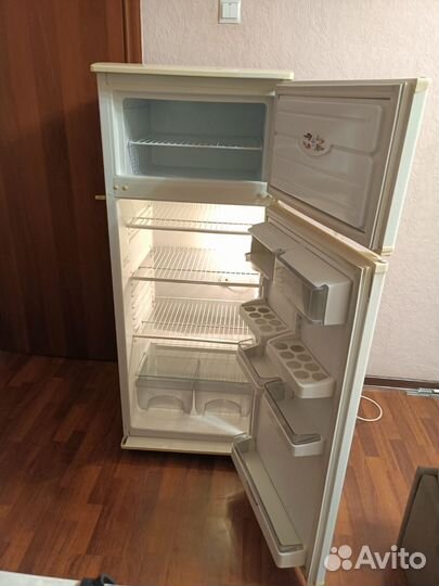 Холодильник бу Атлант мхм-268 кшд 260/50