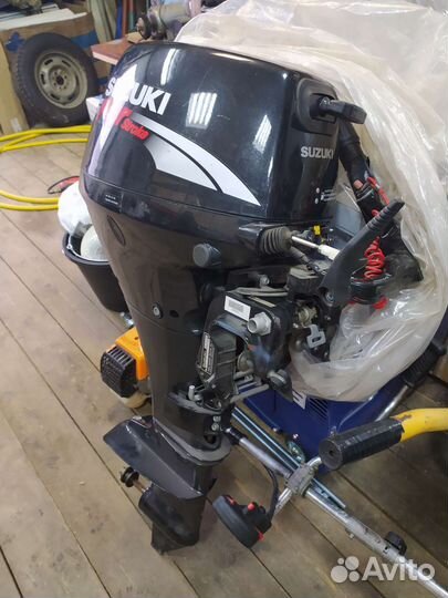Лодочный мотор Suzuki df15