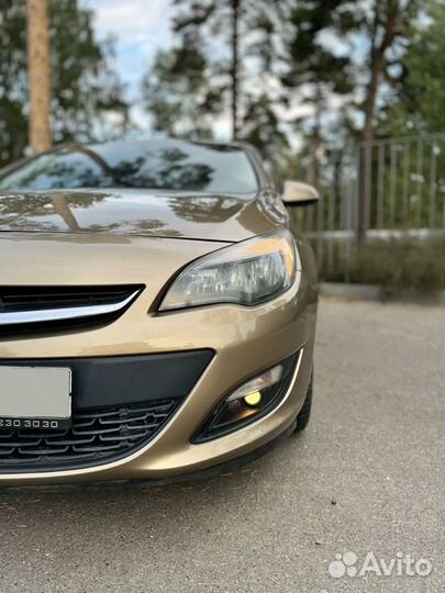 Opel Astra 1.6 МТ, 2014, 162 650 км