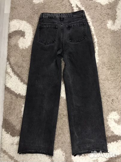 Джинсы трубы женские