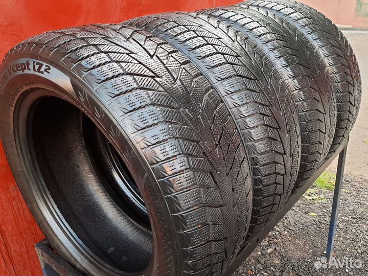 Hankook Winter I'Cept IZ2 225/55 R17 101T