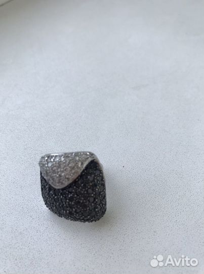 Серебряное кольцо