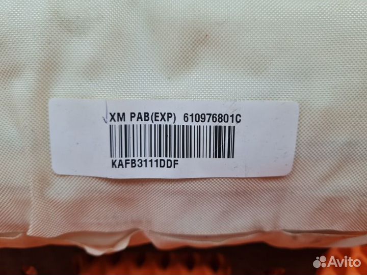Подушка безопасности Kia Sorento 2 XM D4HB 2 2011