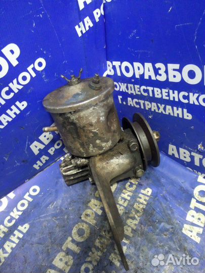 Гур. ЗИЛ 130 грузовой АВТОМОБИЛЬ 6.0L ZIL-130 V8