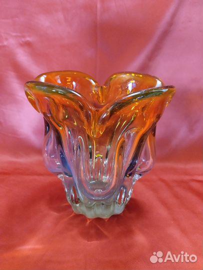 Вазы для цветов /толстое цветное стекло/ссср