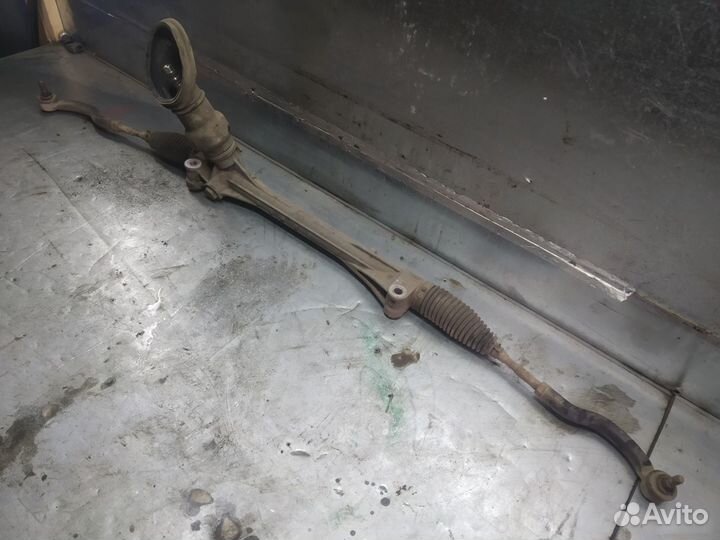 Рулевая рейка Toyota Rav4 CA40