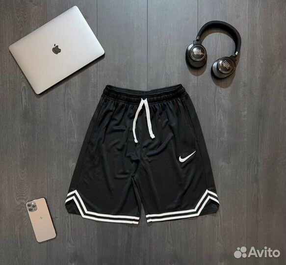 Шорты Nike, Jordan, Arcteryx