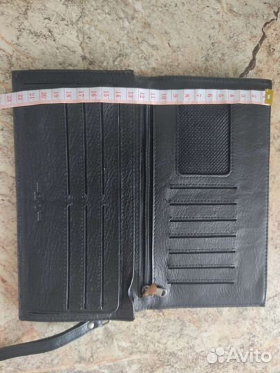 Мужское кожаное портмоне