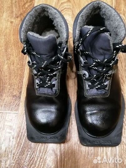 Лыжные ботинки 32, 34 размер