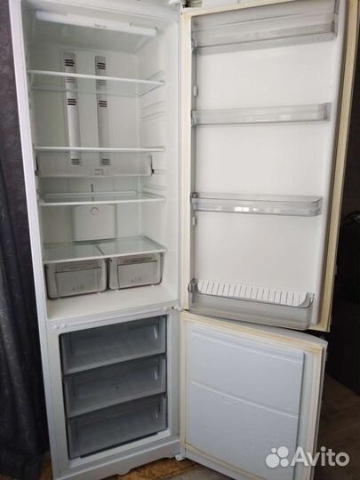 Холодильник hotpoint ariston