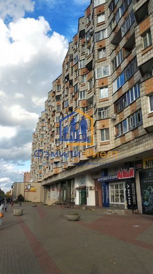 3-к. квартира, 77 м², 2/9 эт.
