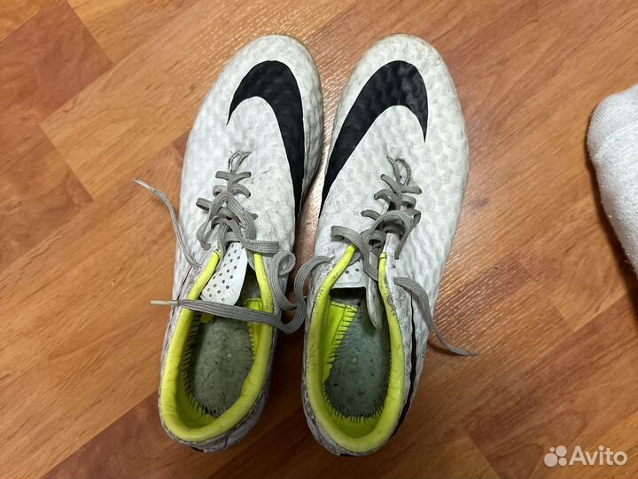 Бутсы nike hypervenom