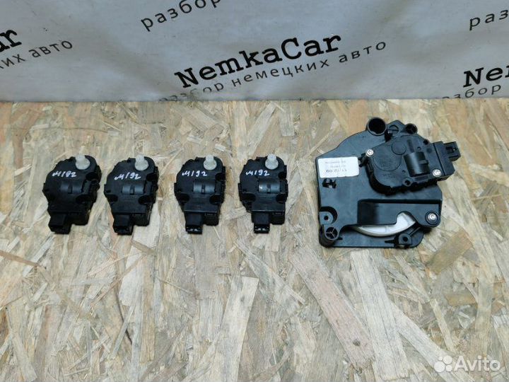 Сервопривод печки Mercedes-Benz C-Class W204 C180