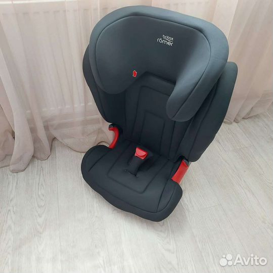 Автокресло britax romer kidfix 2 r Бустер