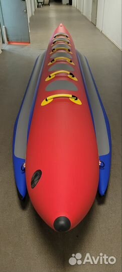 Надувной аттракцион «Зимний банан»