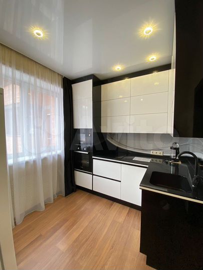 3-к. квартира, 79,8 м², 3/9 эт.