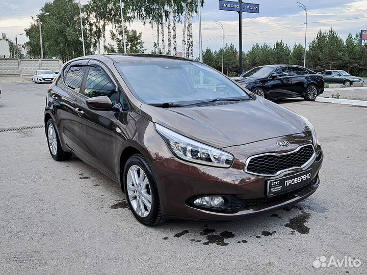 Kia Ceed 1.6 AT, 2014, 142 927 км