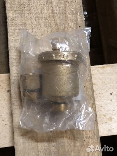 Воздухоотводчик АВТОМАТИЧЕСКИЙ