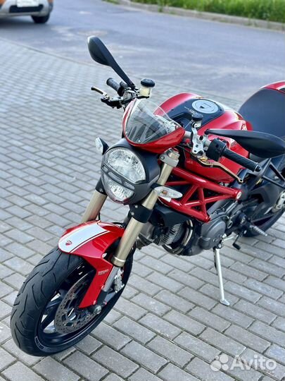 Ducati Monster 1100 EVO (Abs+Tcs), 10.800км