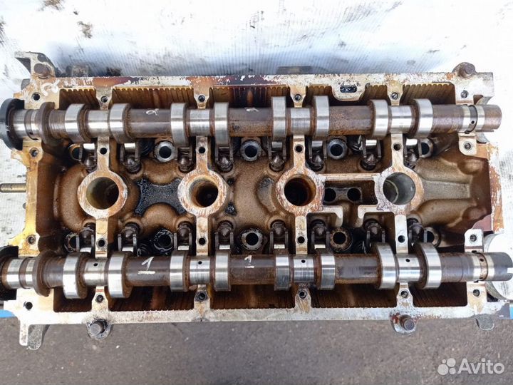 Головка двигателя 1.8 16V F4P 760 Renault Laguna 1