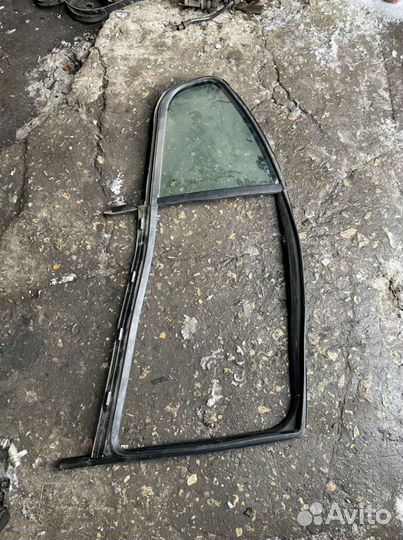 Форточка лев двери skoda octavia 5