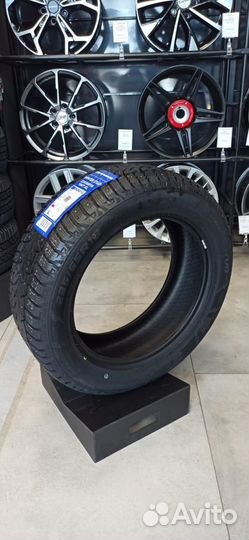 Compasal Winter Stud 235/45 R18