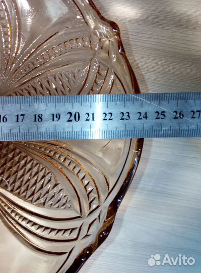 Ваза на ножке Розалиновое стекло винтаж СССР