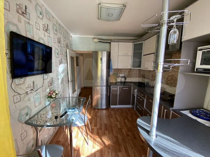 2-к. квартира, 54 м², 3/12 эт.