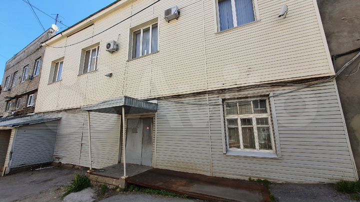 Отдельно стоящее с зоной разгрузки На Куйбышева