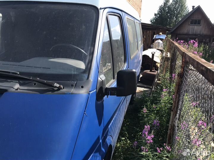 Ford Transit 2.5 МТ, 1989, битый, 260 000 км