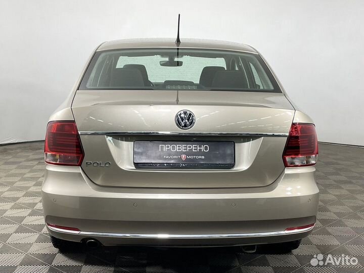 Volkswagen Polo 1.6 AT, 2015, 90 268 км