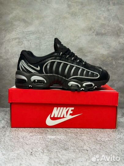 Кроссовки 41-45 Nike Air Max Tailwind