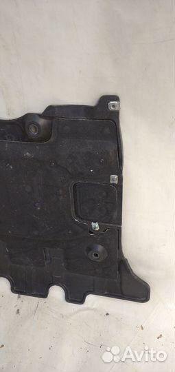 На toyota land cruiser 200 защита оригинал