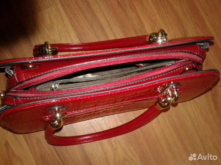 Женская сумочка