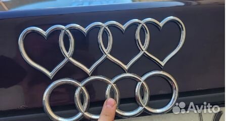 Эмблема наклейка знак значок audi Розовый