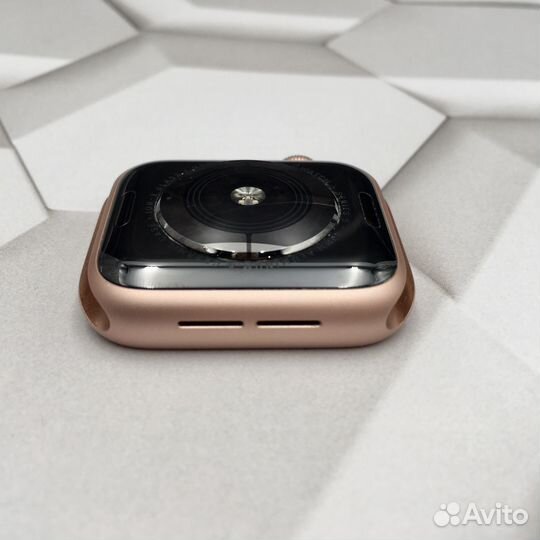 Корпус Apple Watch Series 5 A2092 40mm Розовый