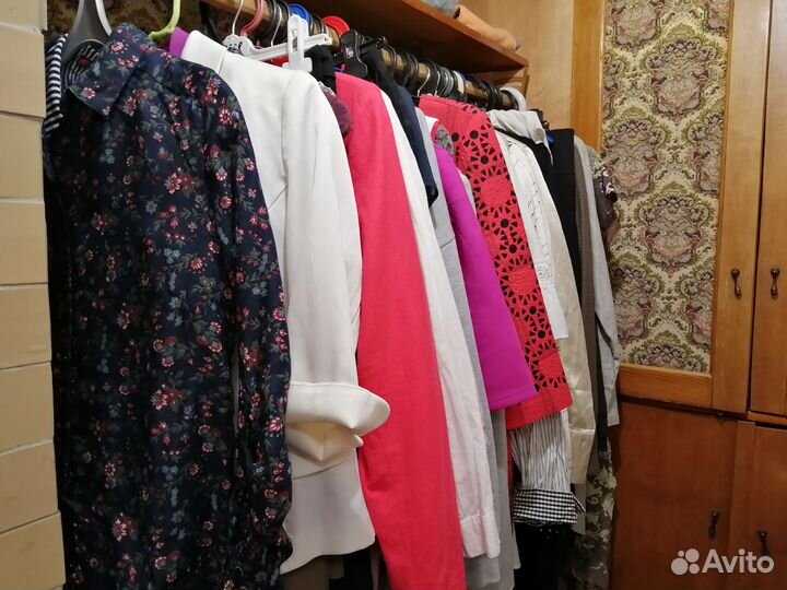 Вещи женские 44 по 52 р